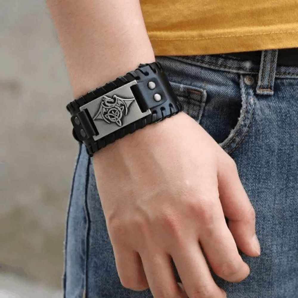 Viking Punk Gothic Black Leather Cuff Bracelet Wristband with Nordic Amulet